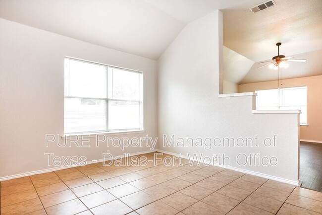 Building Photo - 1205 Mule Deer Dr