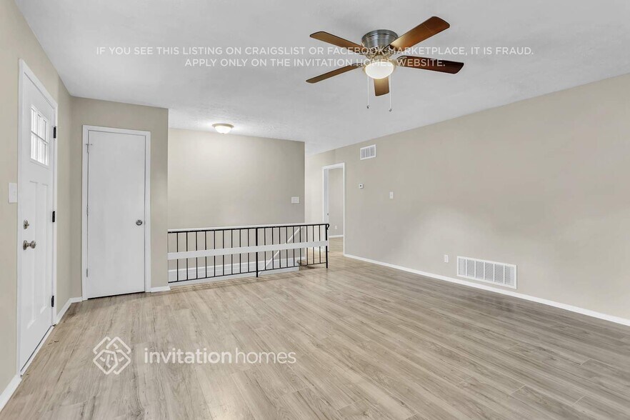 Building Photo - 4891 Lehigh Dr