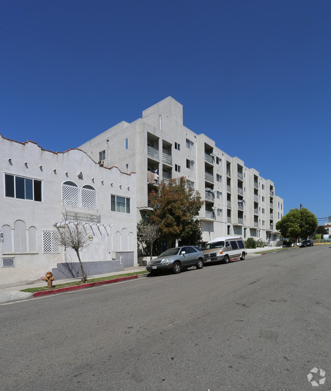 Building Photo - Kingsley Terrace Apartments