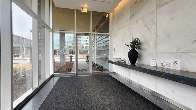 Building Photo - 9655 Woods Dr