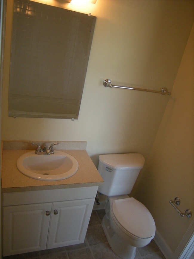 Building Photo - PORT WARWICK