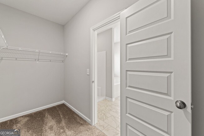 Building Photo - 559 Belmont Ln