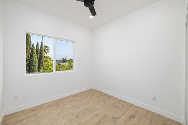 Building Photo - 4626 Derrick Dr