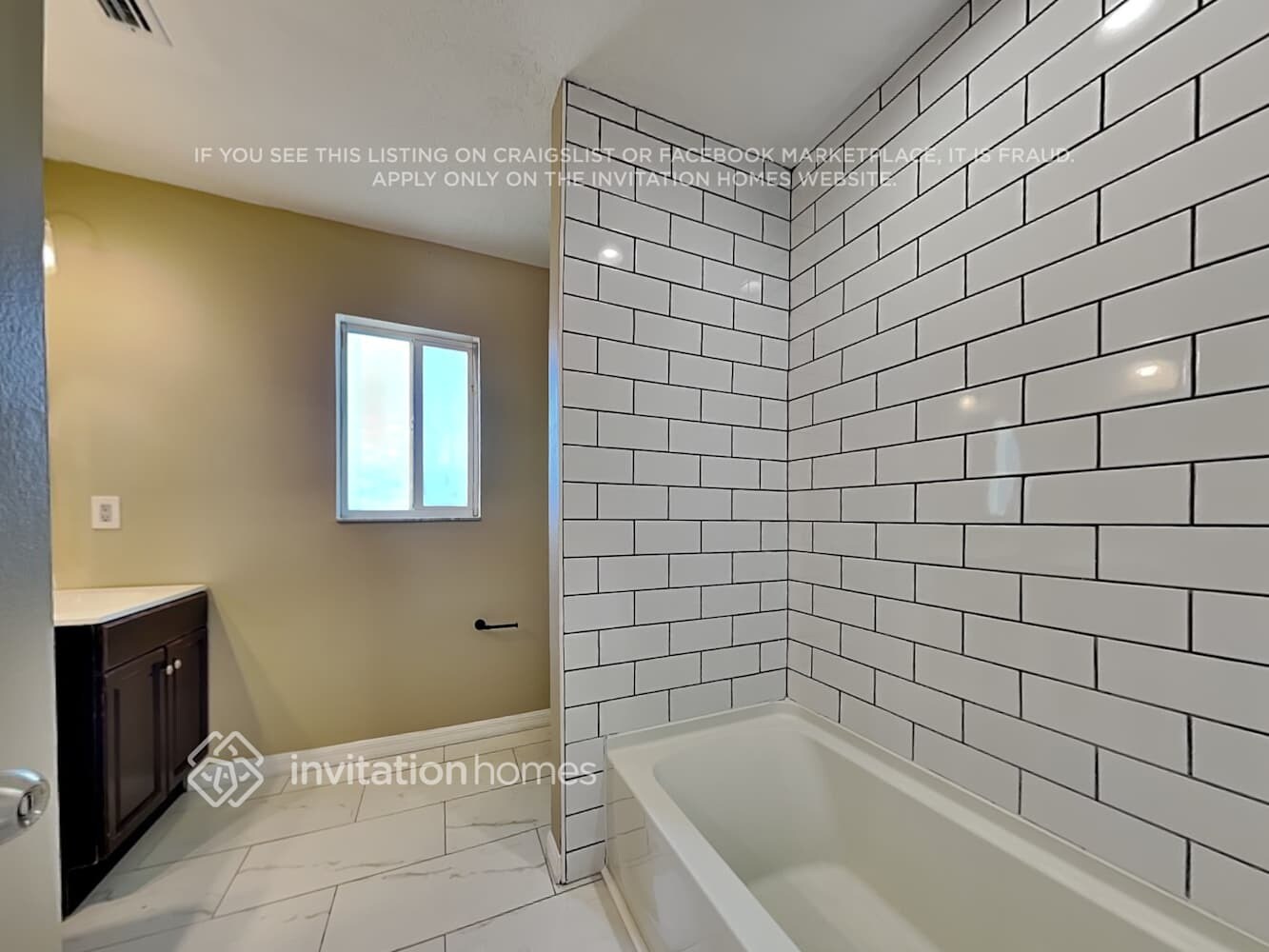 Building Photo - 3901 Judson Dr