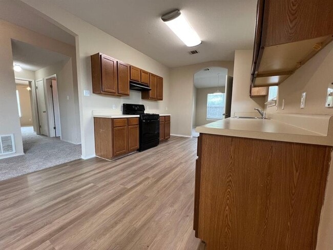 Building Photo - 209 Katy B Ln