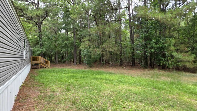 Building Photo - 1160 Sioux Swamp Dr