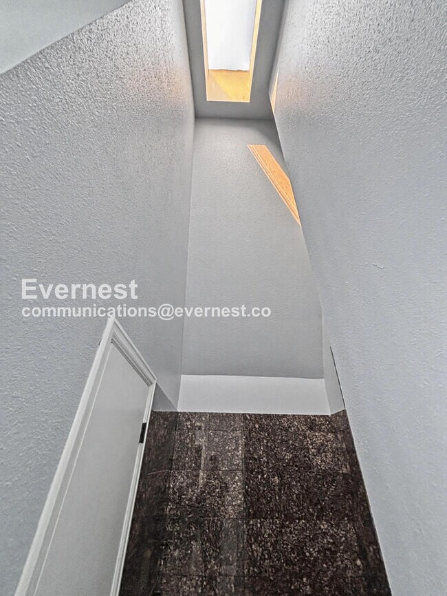 Building Photo - Comfort Meets Community in Centennial with 2 Car Garage / 3 beds & 3 baths / Coming Soon!