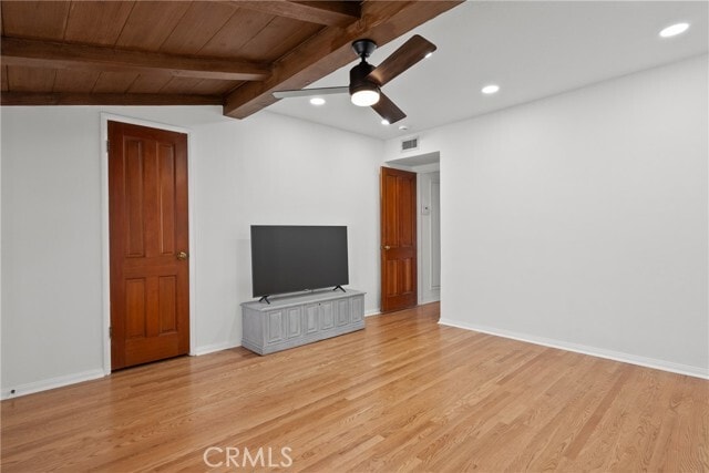 Building Photo - 12823 Delano St