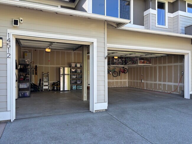 Building Photo - 14512 Overlook Dr E