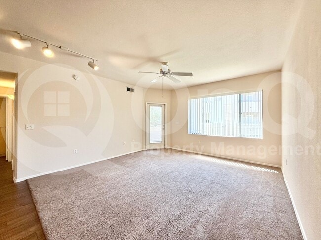 Building Photo - 18416 N Cave Creek Rd