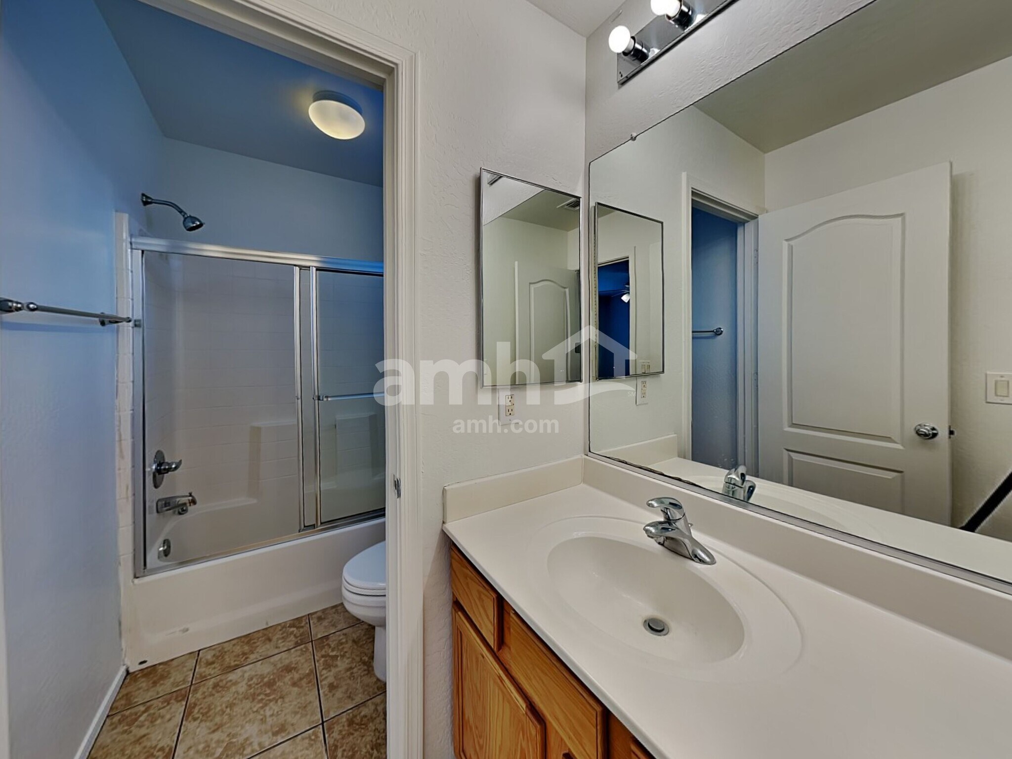 Building Photo - 3417 S 98th Ln