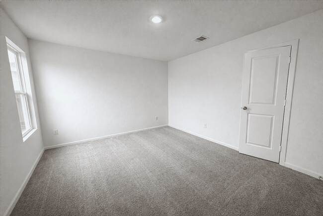 Building Photo - 14868 N Ascot Bnd Cir