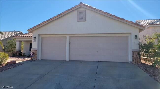 Primary Photo - 1147 Light Sky Ave