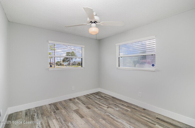 Building Photo - 205 Trinidad Dr