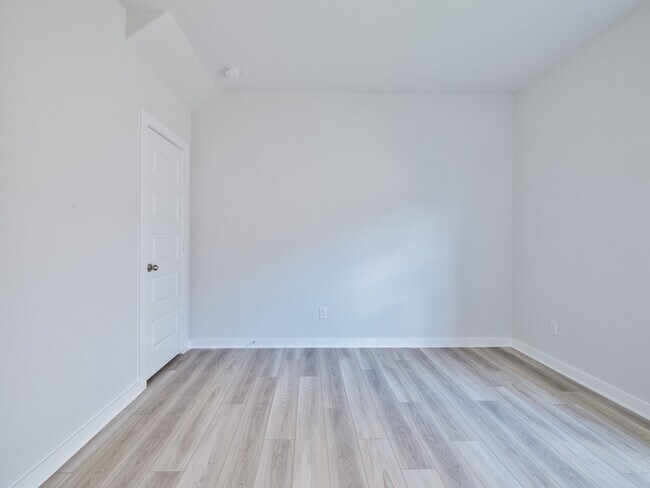 Building Photo - 8419 Sweet Cherry Ln