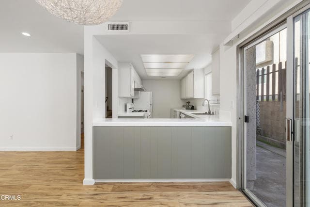 Building Photo - 4181 Walnut Grove Ave