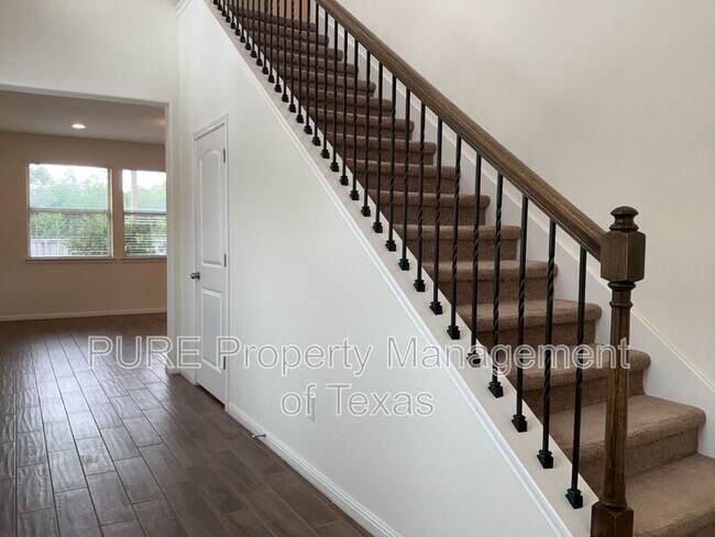 Building Photo - 417 Cinnamon Teal Ln