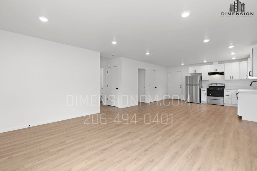 Building Photo - 3602 E T St