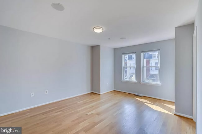 Building Photo - 325 U St NW