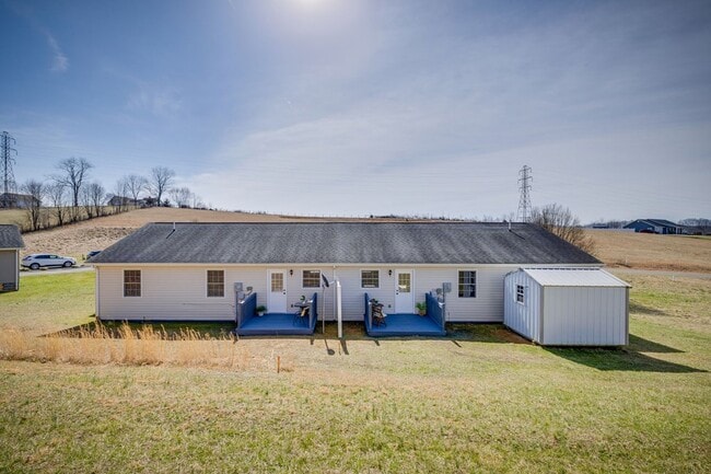 Building Photo - 14251 Lariat Lp