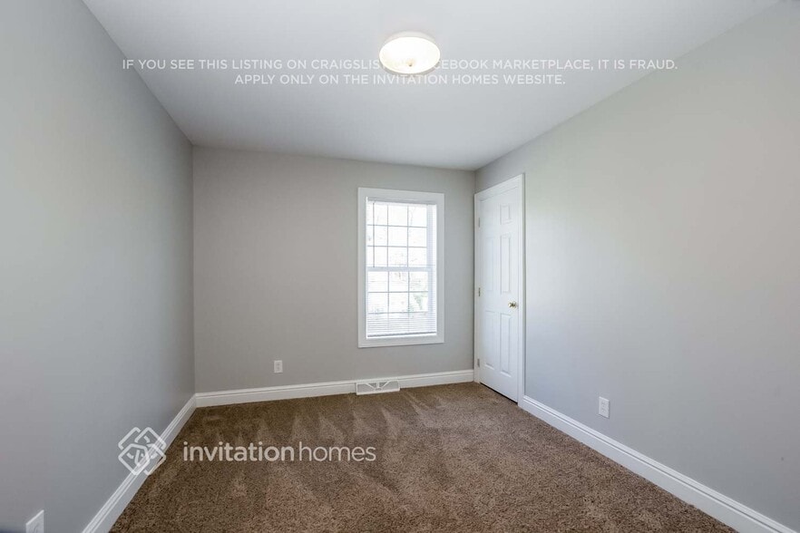 Building Photo - 5217 Milhaven Ln