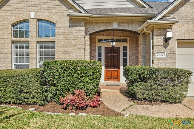 Building Photo - 2632 Henley Dr