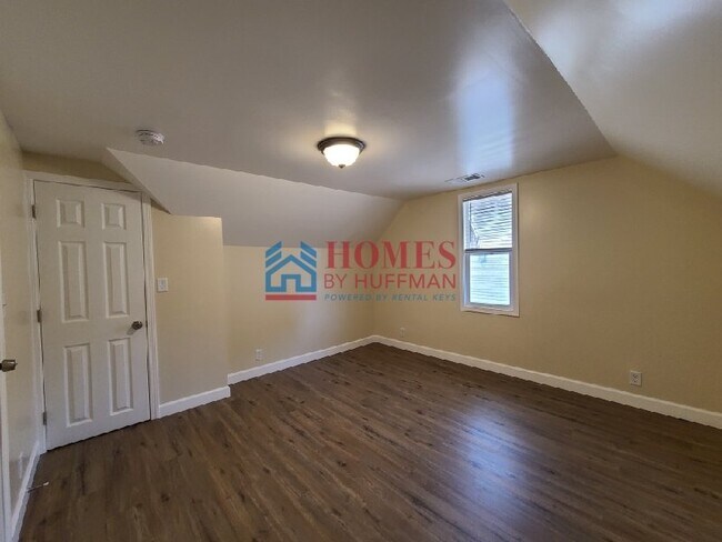 Building Photo - Upstairs | Two Bedroom Duplex