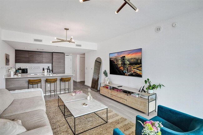 Building Photo - 1300 S Miami Ave