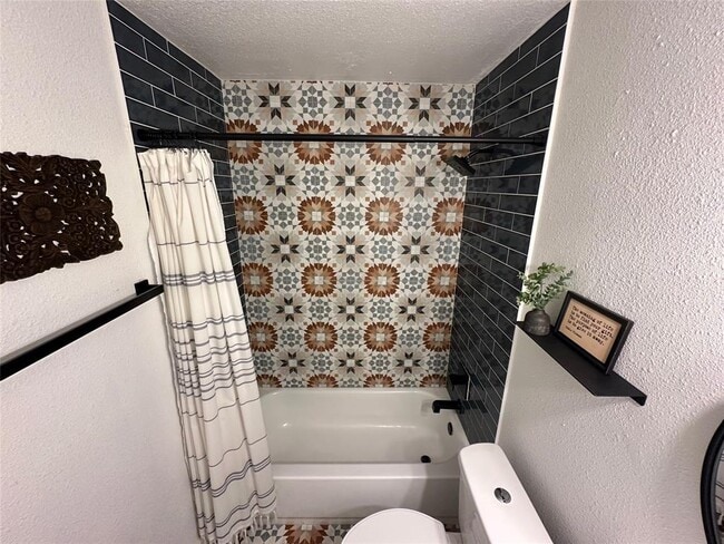 Building Photo - 5102 Greenheart Dr