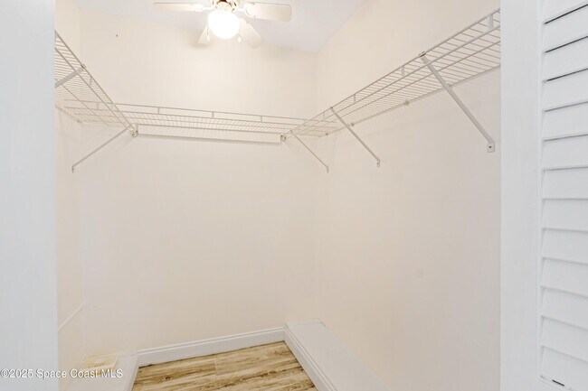 Building Photo - 1730 Canal Ct