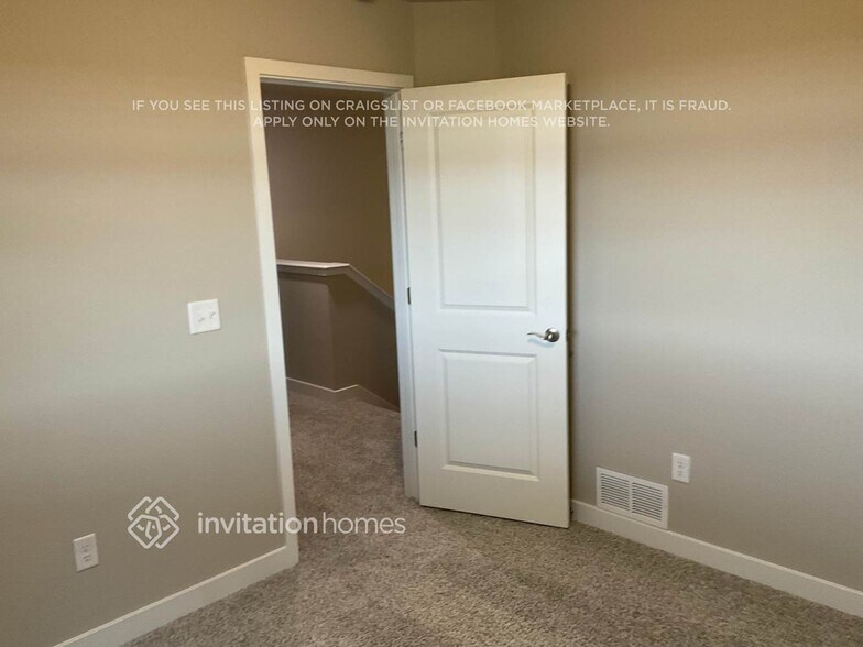 Building Photo - 11843 Mission Peak Pl