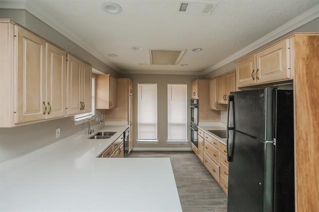 Building Photo - 2804 Quail Ridge Dr