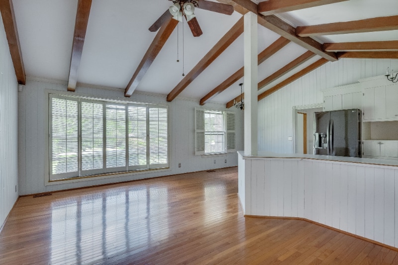 Building Photo - 327 Westchester Dr