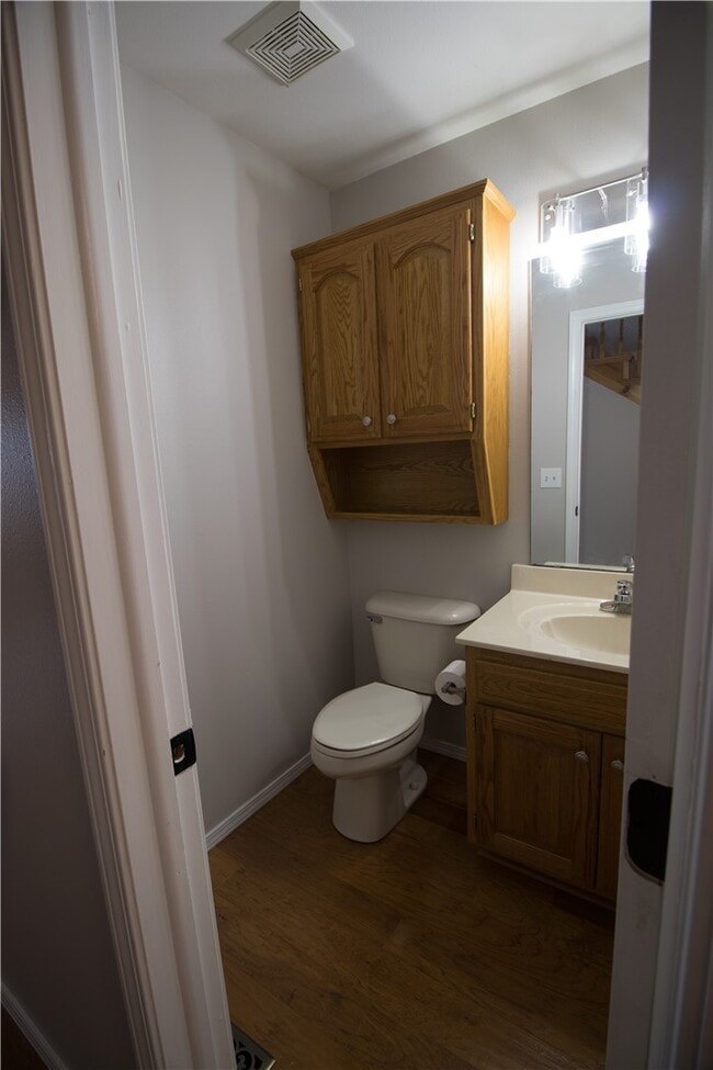 Building Photo - 15284 Putman Rd