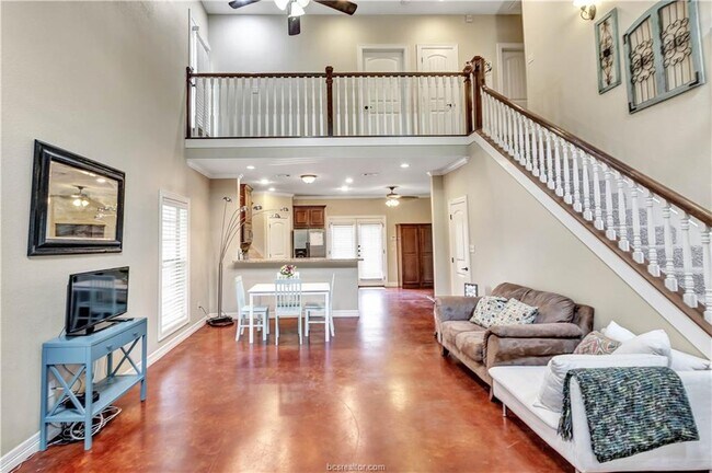 Building Photo - 1001 Welsh Ave