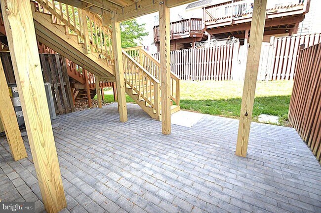 Building Photo - 13510 Nickleback Ct