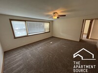 Building Photo - 4752 N Menard Ave