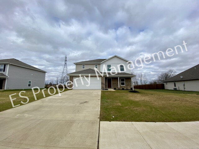 Building Photo - Gorgeous 5 Bedroom 3 Bathroom New Build in Muncie!