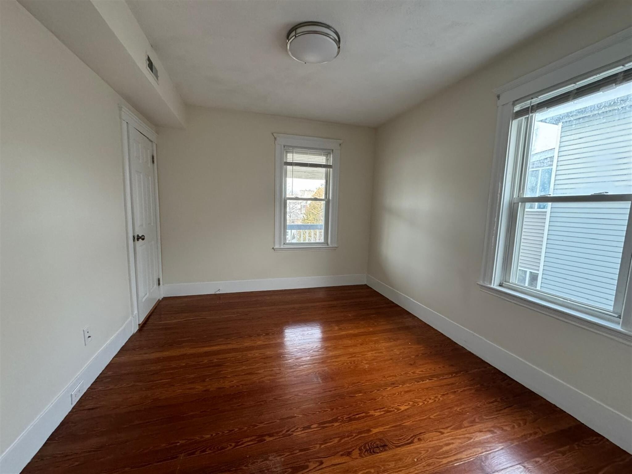 Building Photo - 65 Conwell Ave