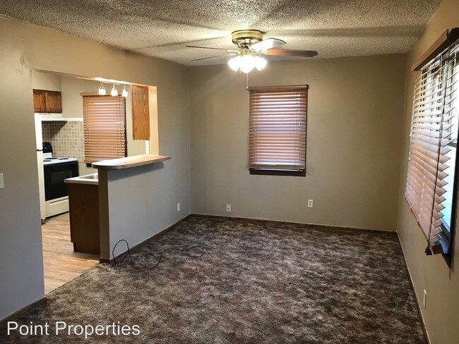 Building Photo - 2 br, 1 bath Apartment - 811 Lulu 813 Lulu