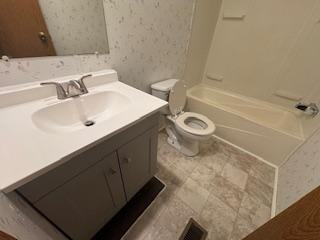 Building Photo - 1950 Rolling Mdw Ln