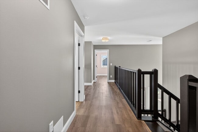 Building Photo - 18609 Broadfield Dr