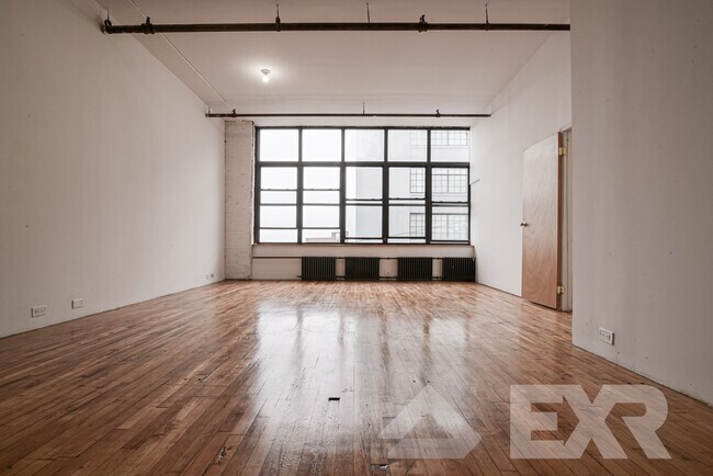 Building Photo - 476 Jefferson St