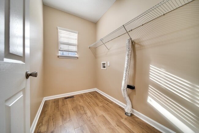 Building Photo - 107 Havenwood Ct