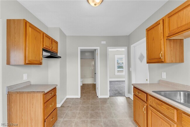 Building Photo - 10222 Joan Ave