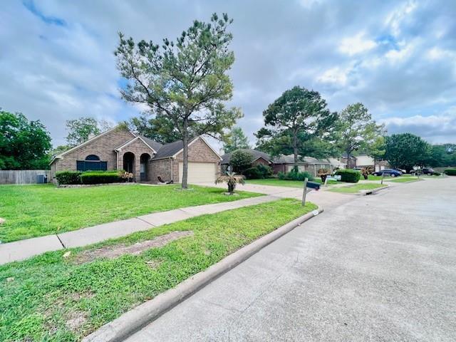 Building Photo - 1809 Village Ct Ln