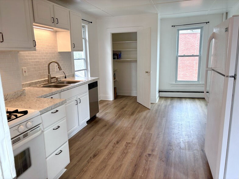Eat in Kitchen - pantry & breakfast nook - 40 Montrepose Ave