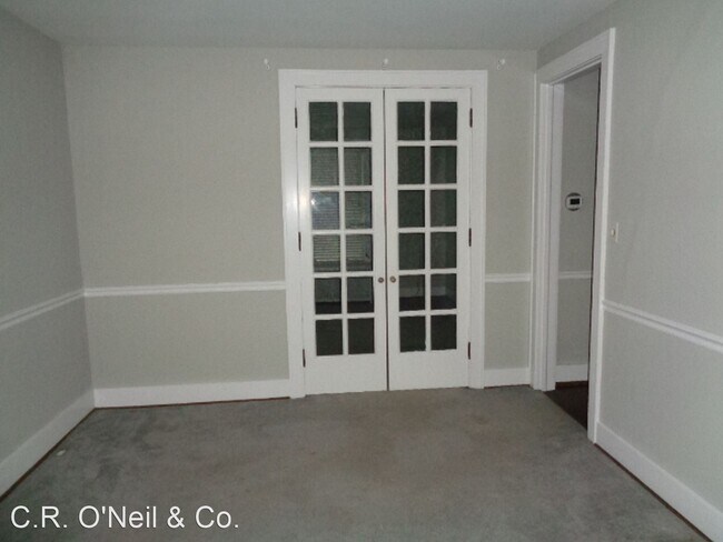 Building Photo - 4 br, 2.5 bath House - 2131 Iuka Avenue