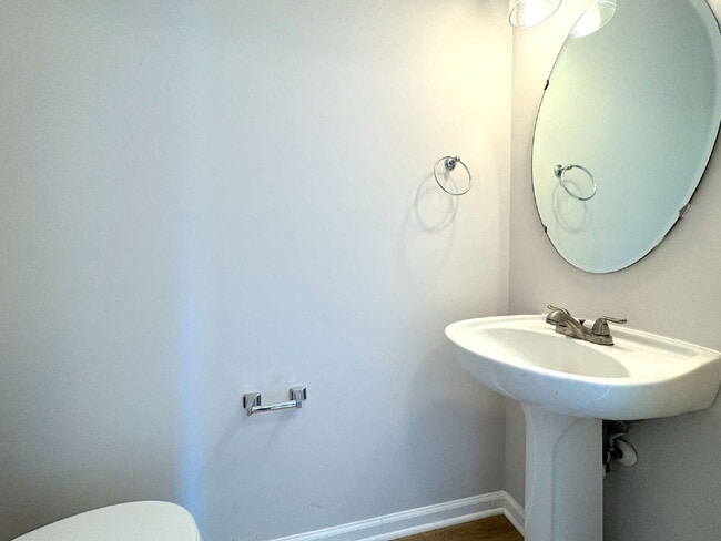 Building Photo - Inviting Suburban Retreat with Spacious Layout and Timeless Hardwood Flooring