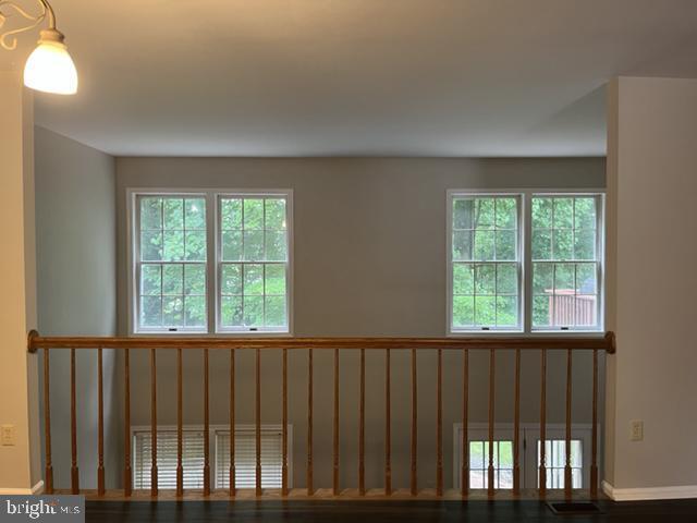 Building Photo - 1049 Wingate Ct